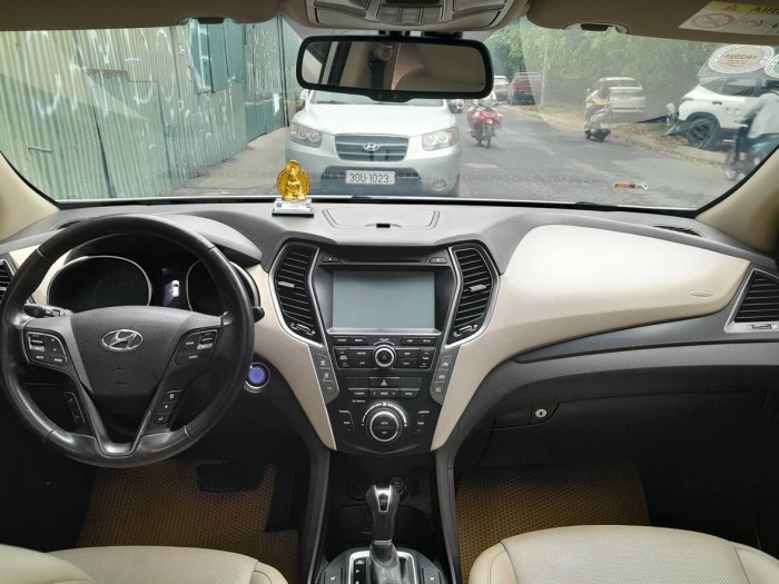 Hyundai santafe 2.4AT 2016 4wd trắng